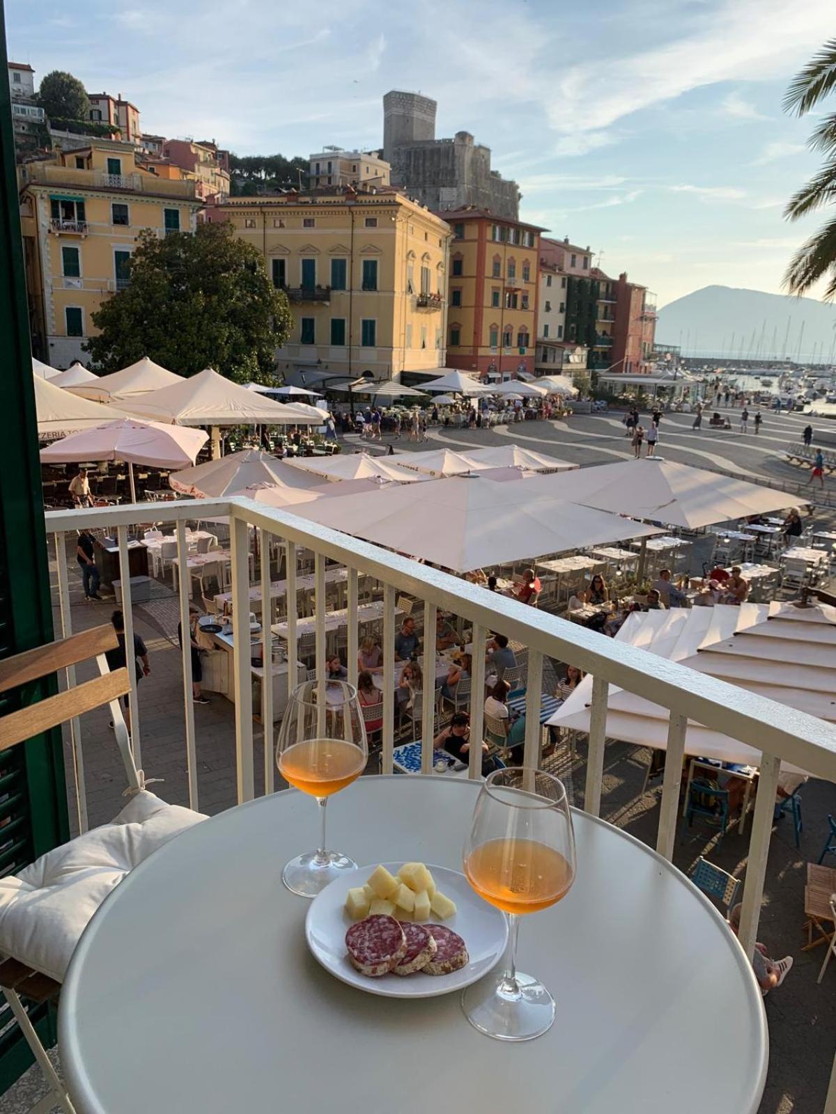 Cuore Di Lerici , Amazing View エクステリア 写真